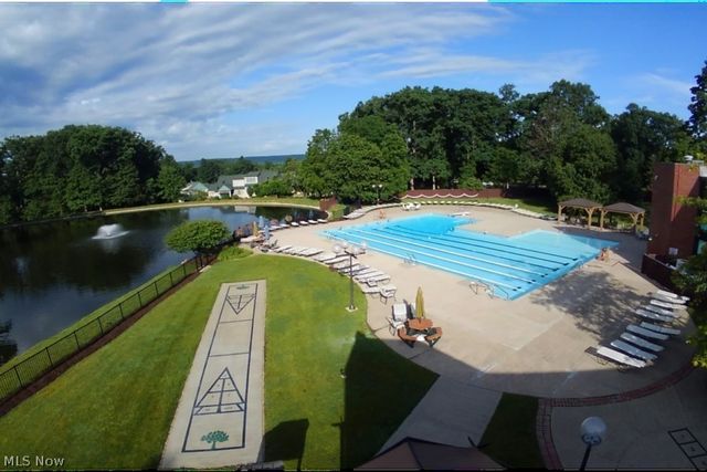 1105 Canyon View Road 604, Northfield, OH 44067