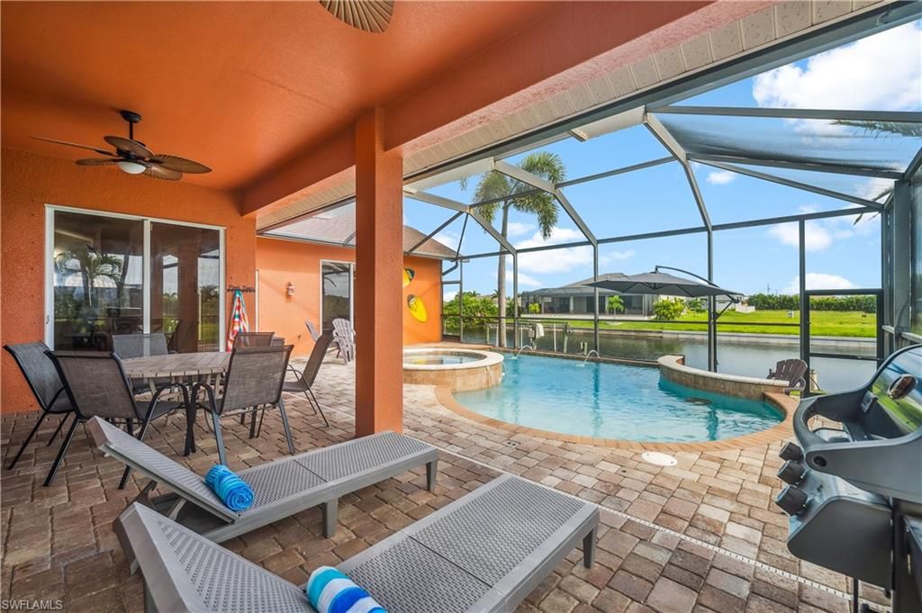 Image 16 of property listing at 3319 NW 5th TER, Cape Coral, FL 33993