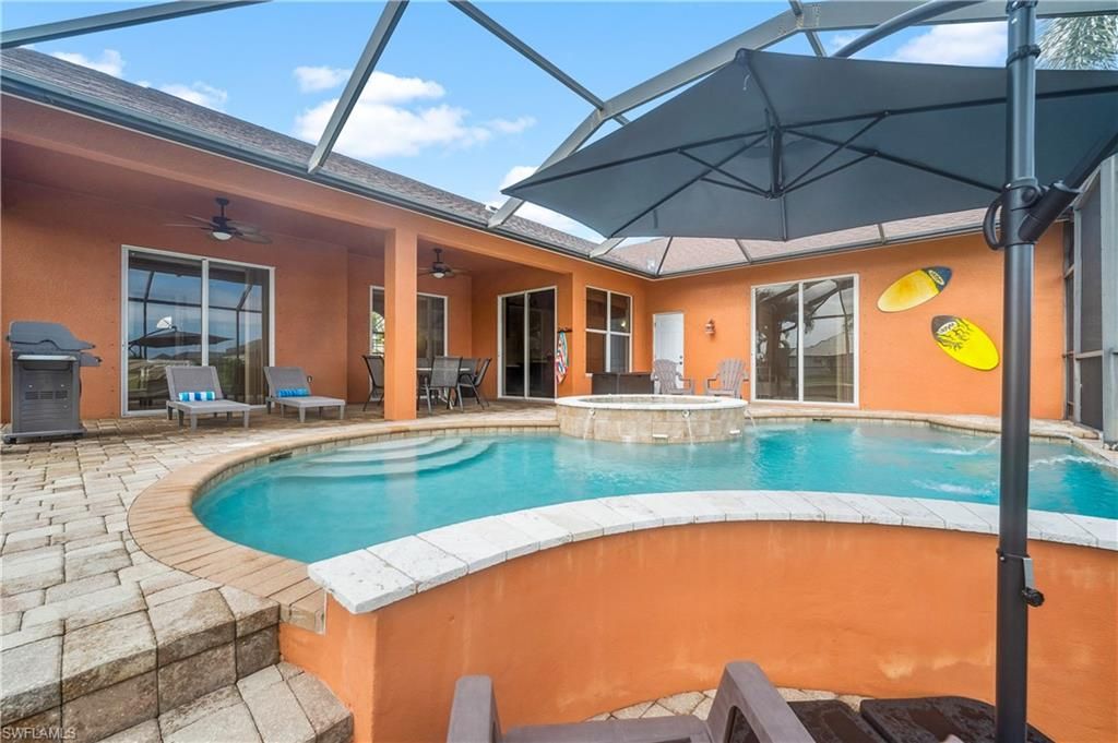 Image 19 of property listing at 3319 NW 5th TER, Cape Coral, FL 33993