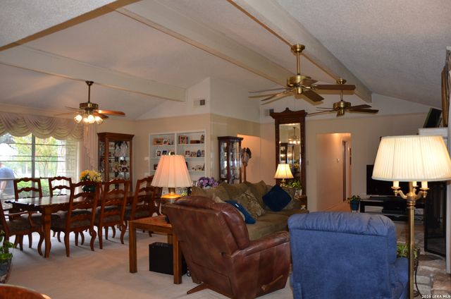 11 Coughran Rd, Boerne, TX 78006