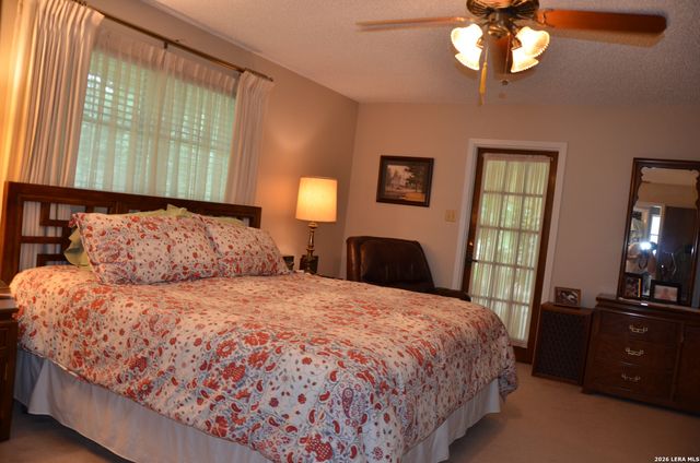 11 Coughran Rd, Boerne, TX 78006