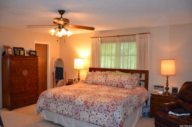 11 Coughran Rd, Boerne, TX 78006