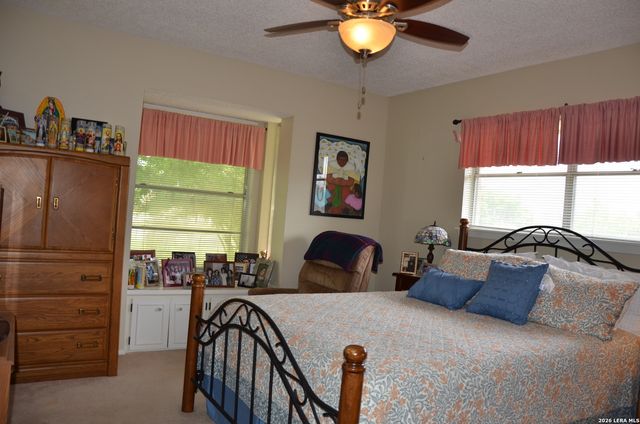 11 Coughran Rd, Boerne, TX 78006