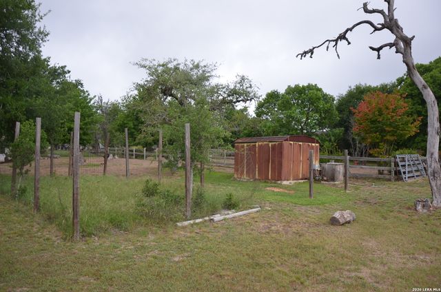11 Coughran Rd, Boerne, TX 78006