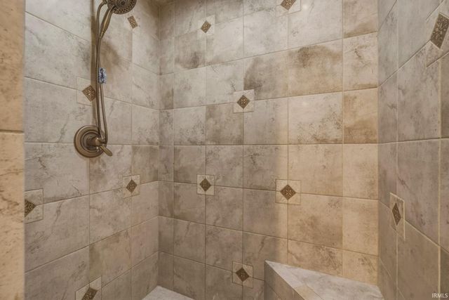 2872 Dixie Highway, Bedford, IN 47421