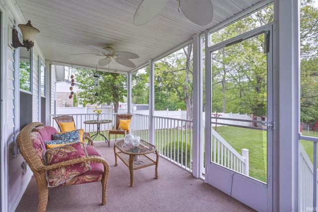2872 Dixie Highway, Bedford, IN 47421