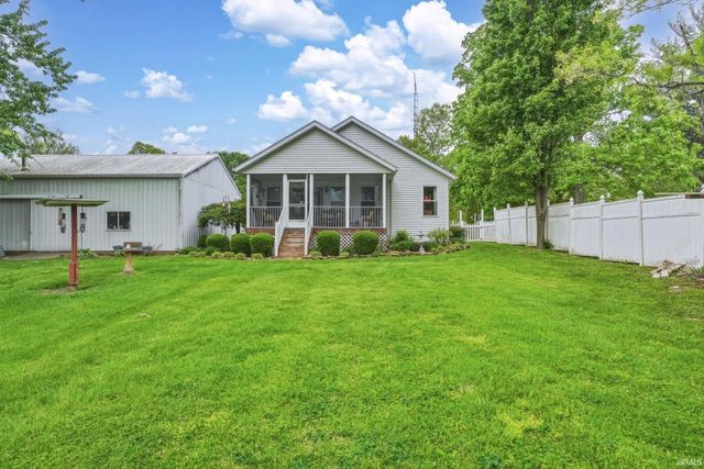 2872 Dixie Highway, Bedford, IN 47421