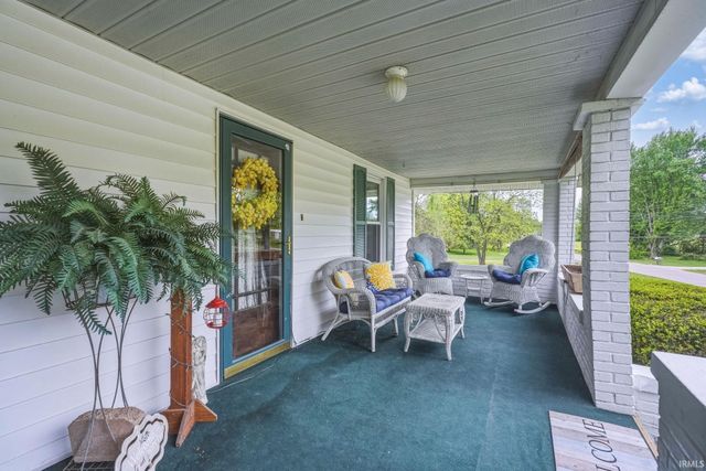 2872 Dixie Highway, Bedford, IN 47421