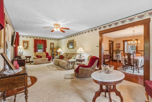 2872 Dixie Highway, Bedford, IN 47421