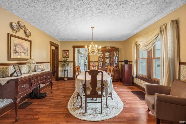 2872 Dixie Highway, Bedford, IN 47421