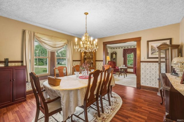 2872 Dixie Highway, Bedford, IN 47421