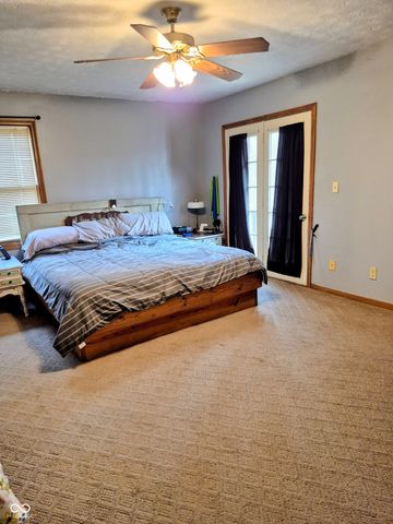 8379 S Christian Drive, Nineveh, IN 46164