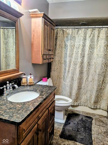 8379 S Christian Drive, Nineveh, IN 46164