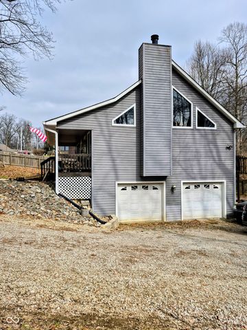 8379 S Christian Drive, Nineveh, IN 46164