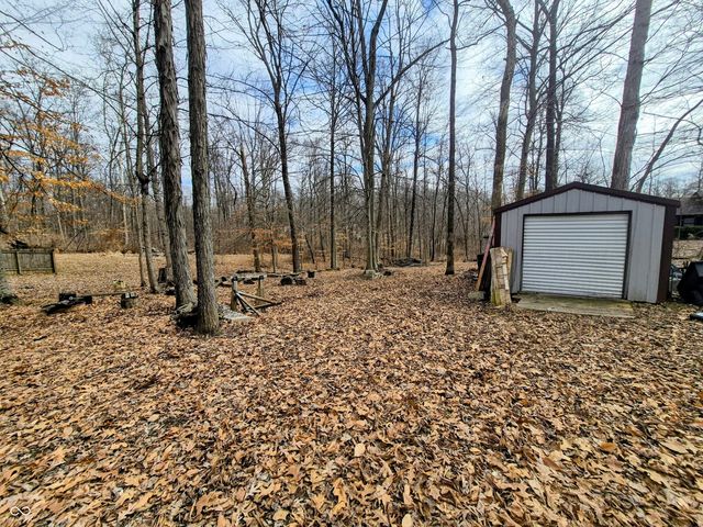 8379 S Christian Drive, Nineveh, IN 46164