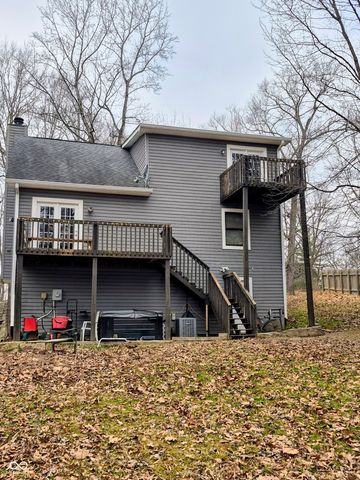 8379 S Christian Drive, Nineveh, IN 46164