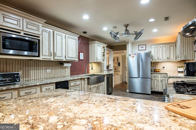 146 Misty Lane, Eatonton, GA 31024