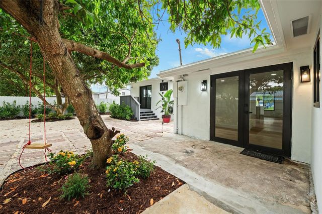 4871 SW 20th St, Fort Lauderdale, FL 33317