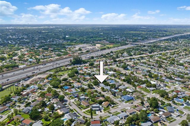 4871 SW 20th St, Fort Lauderdale, FL 33317