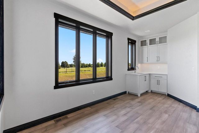 1761 BOBBY JONES DRIVE, De Pere, WI 54115