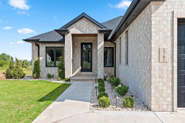 1761 BOBBY JONES DRIVE, De Pere, WI 54115