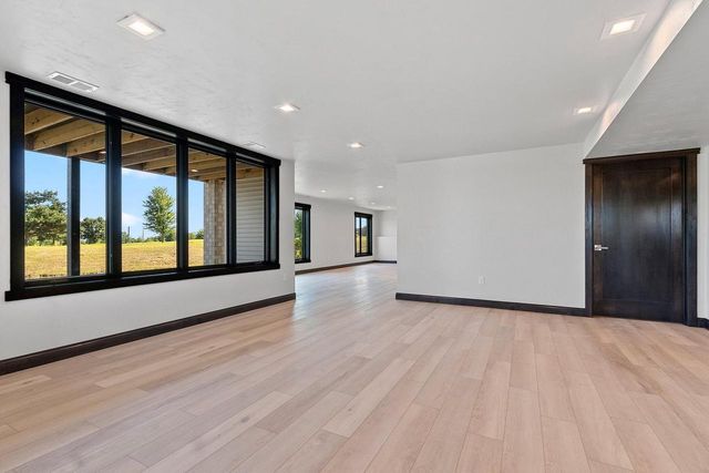 1761 BOBBY JONES DRIVE, De Pere, WI 54115