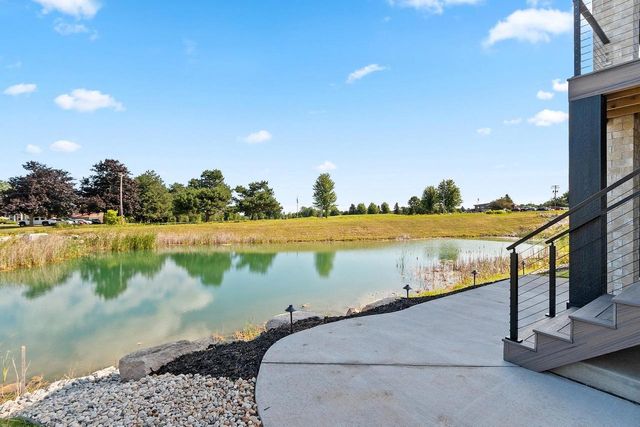 1761 BOBBY JONES DRIVE, De Pere, WI 54115