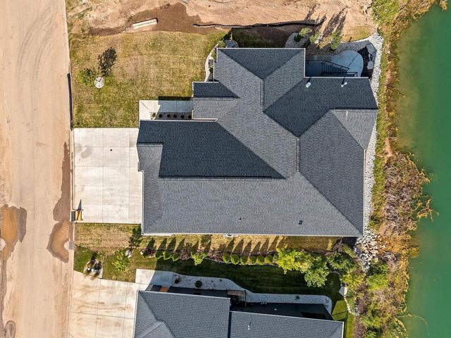 1761 BOBBY JONES DRIVE, De Pere, WI 54115