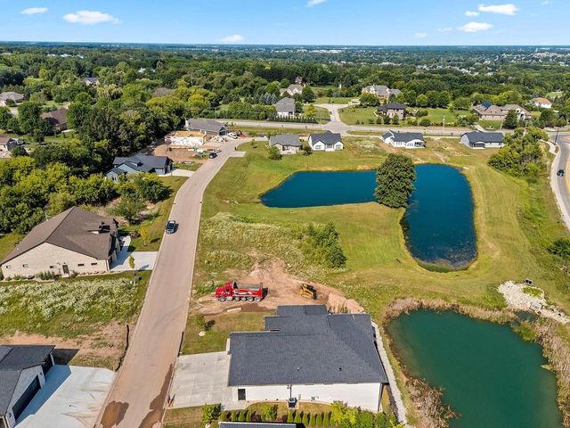 1761 BOBBY JONES DRIVE, De Pere, WI 54115