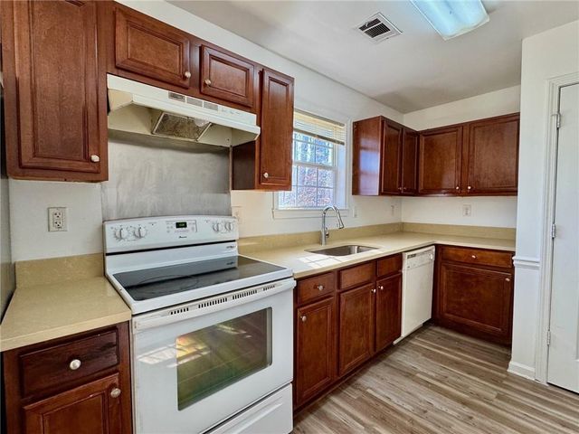 35 Rolling Ridge Drive, Covington, GA 30016