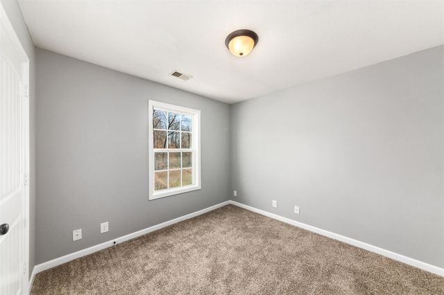 1413 Jenny Ln, Clarksville, TN 37042