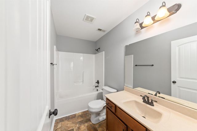 1413 Jenny Ln, Clarksville, TN 37042