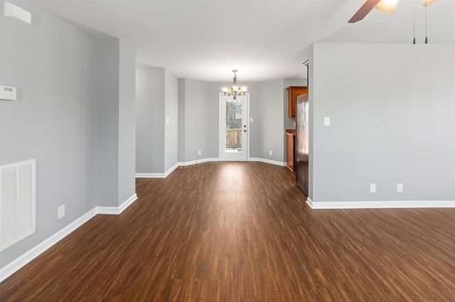 1413 Jenny Ln, Clarksville, TN 37042