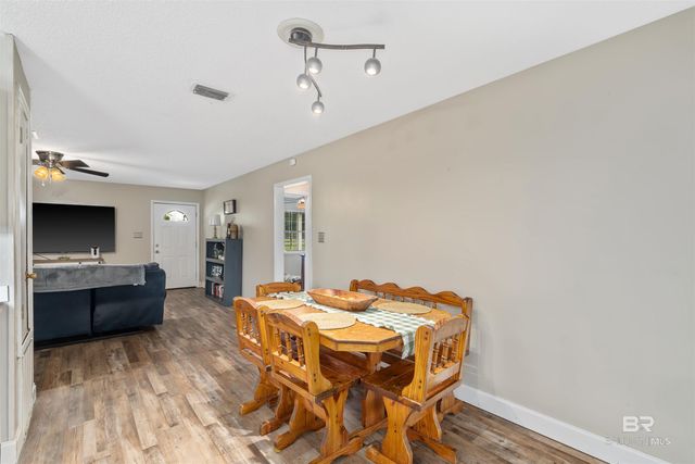22660 Wing Lane, Robertsdale, AL 36567