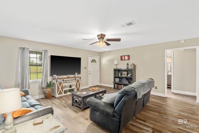 22660 Wing Lane, Robertsdale, AL 36567