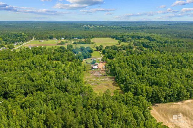 22660 Wing Lane, Robertsdale, AL 36567