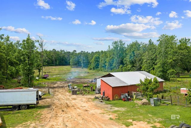 22660 Wing Lane, Robertsdale, AL 36567