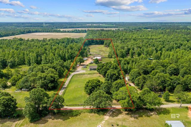 22660 Wing Lane, Robertsdale, AL 36567