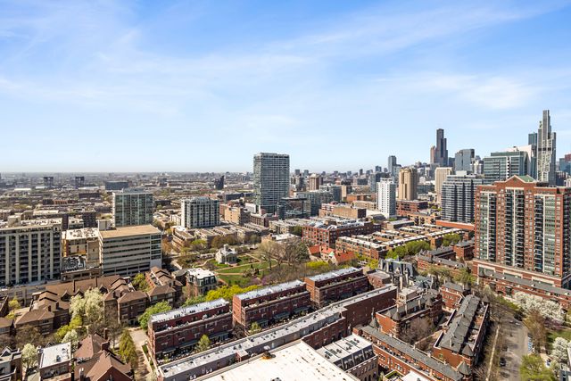 1901 S CALUMET Avenue 2712, Chicago, IL 60616