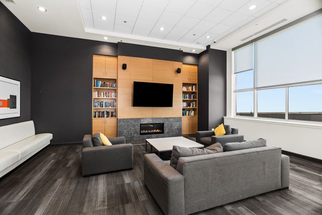 1901 S CALUMET Avenue 2712, Chicago, IL 60616