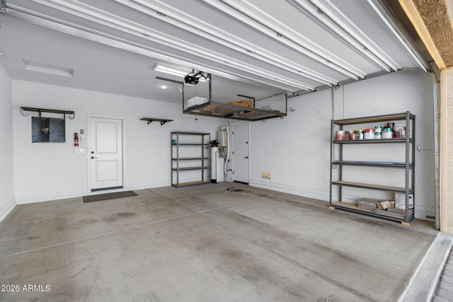 2327 E HARWELL Road, Phoenix, AZ 85042