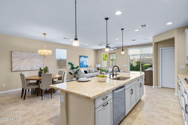 2327 E HARWELL Road, Phoenix, AZ 85042