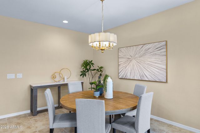 2327 E HARWELL Road, Phoenix, AZ 85042