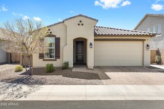 2327 E HARWELL Road, Phoenix, AZ 85042