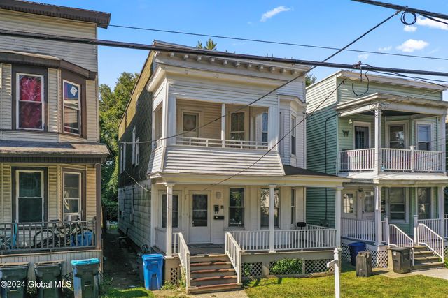 88 Woodlawn Avenue, Albany, NY 12208