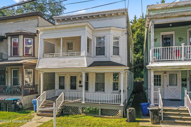 88 Woodlawn Avenue, Albany, NY 12208