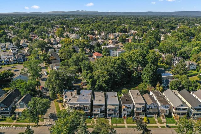 88 Woodlawn Avenue, Albany, NY 12208