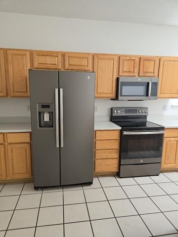 8415 Calle Soquelle NE, Albuquerque, NM 87113