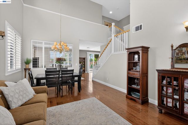 6997 Blue Grass Ct, Livermore, CA 94551