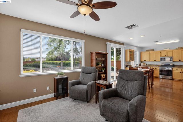 6997 Blue Grass Ct, Livermore, CA 94551